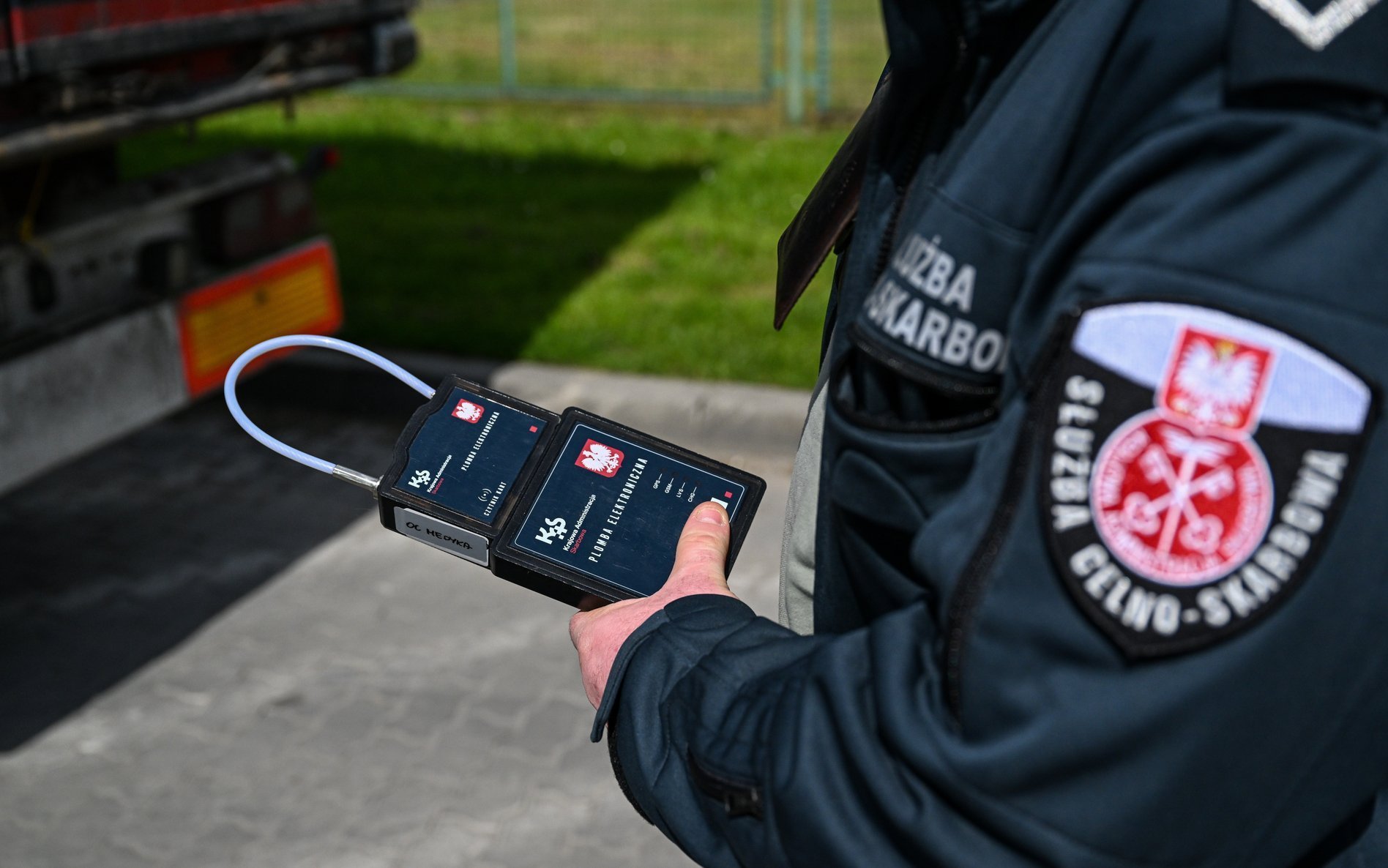 最新の会社の事例について ポーランド の SENT システム は,ジョインテック GPS 電子 密封器 で 貨物 の 安全 を 強化 し ます